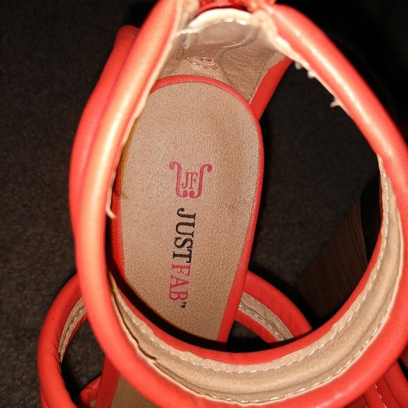 JUST FAB - BRIGHT ORANGE PLATFORM WEDGE - SIZE 7 - Picture 2 of 5
